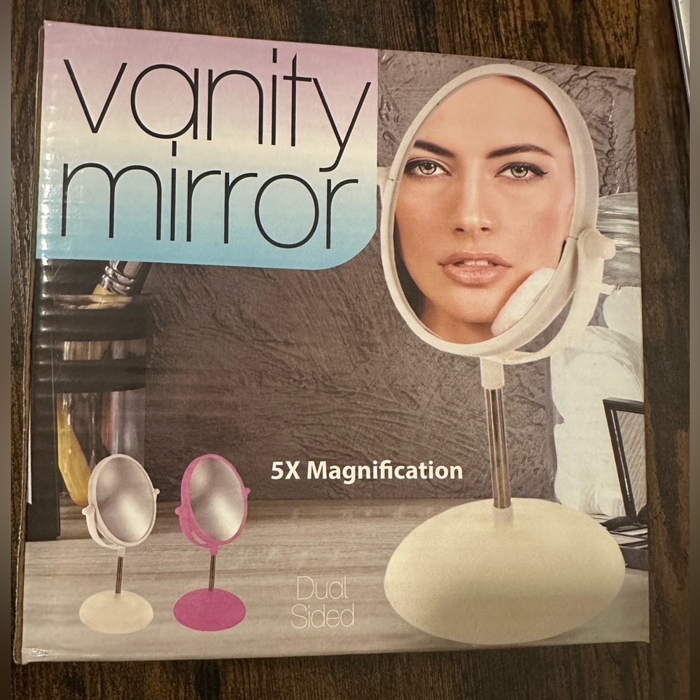 Vanity mirror